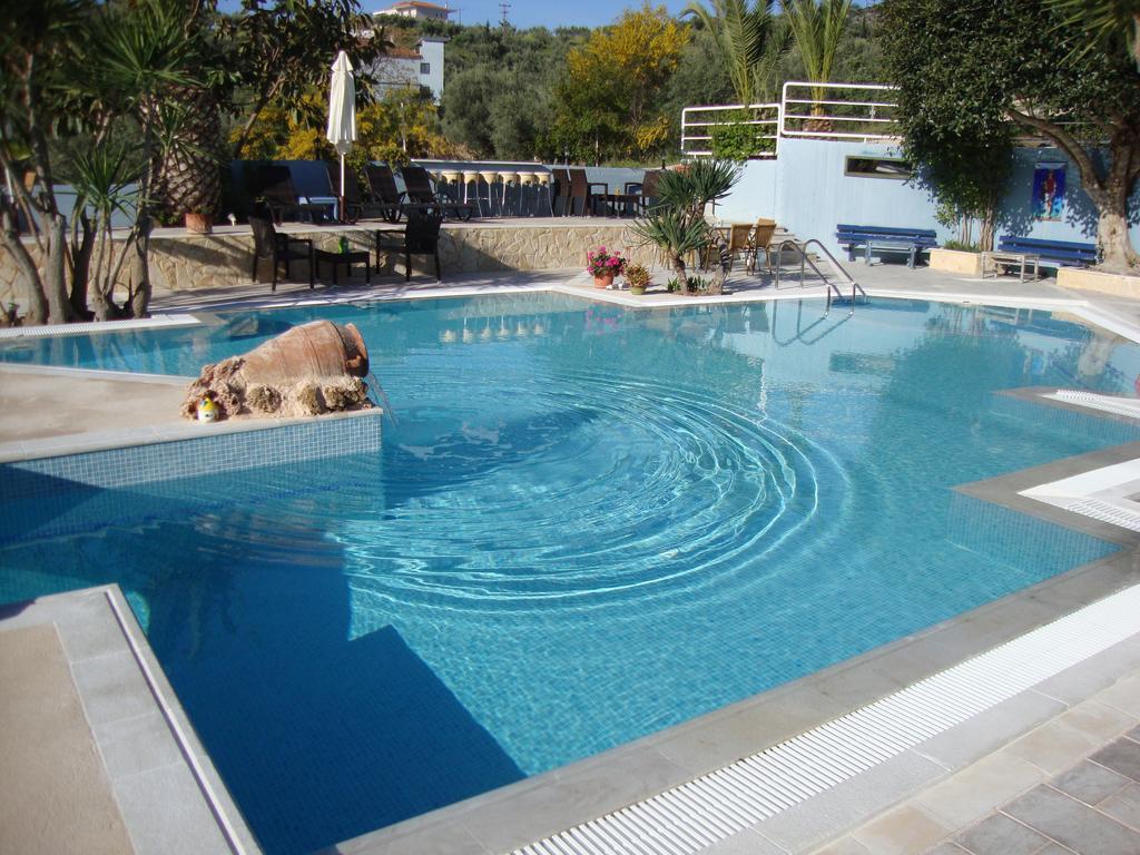 Meraki Apartments And Studios Tolón Exterior photo