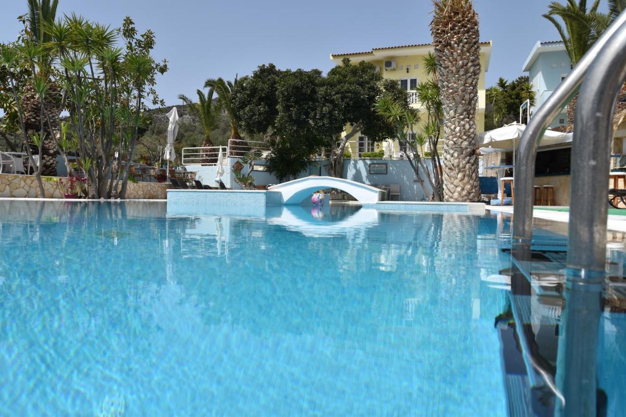 Meraki Apartments And Studios Tolón Exterior photo