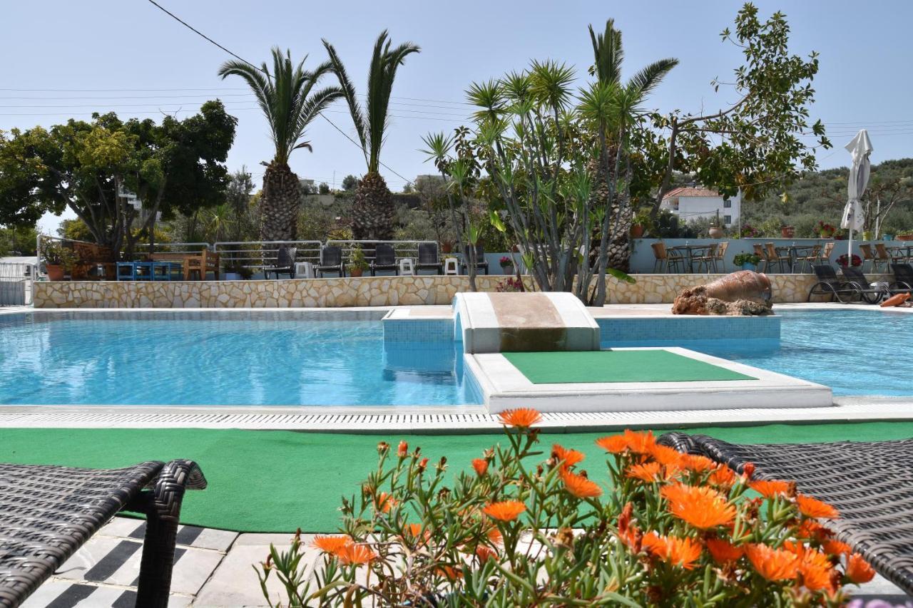 Meraki Apartments And Studios Tolón Exterior photo