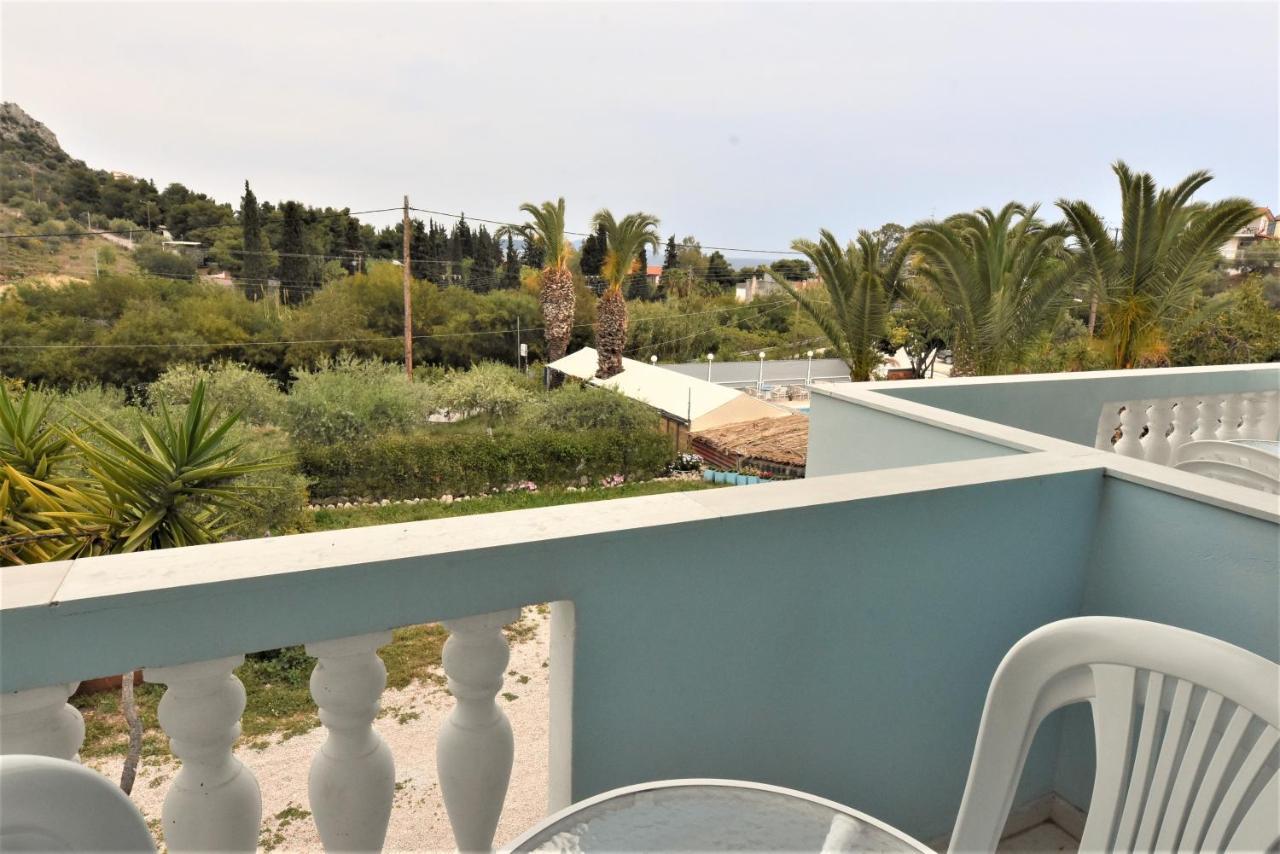 Meraki Apartments And Studios Tolón Exterior photo