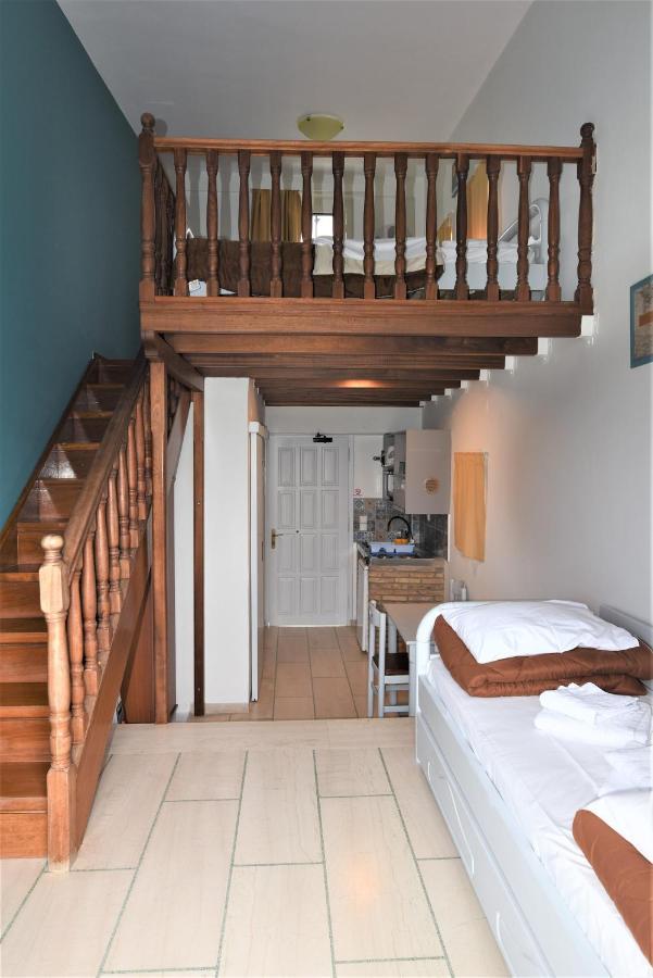 Meraki Apartments And Studios Tolón Exterior photo