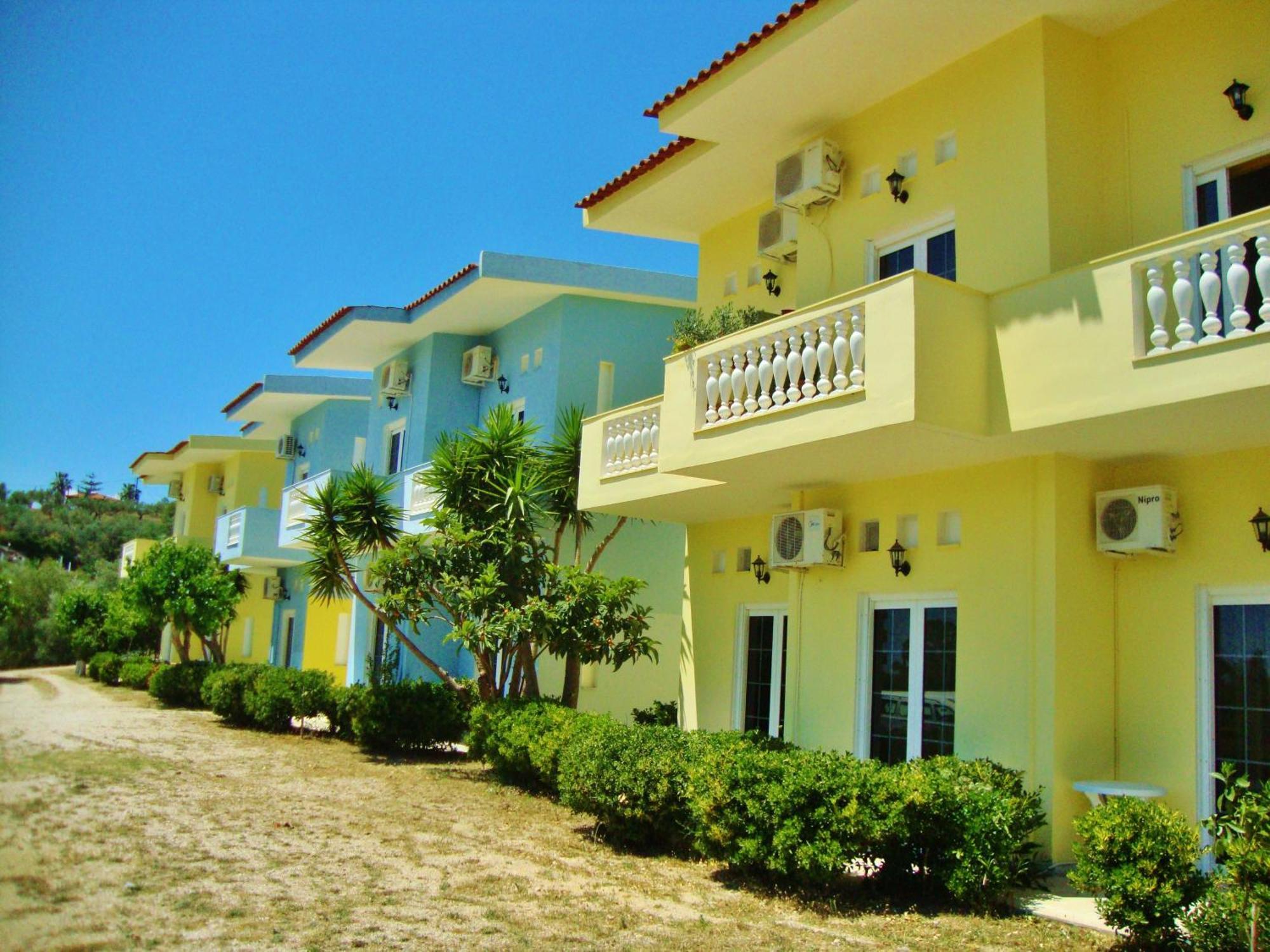Meraki Apartments And Studios Tolón Exterior photo